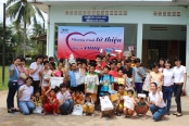 Hoạt động từ thiện tại trung tâm bảo trợ trẻ em tỉnh Bến Tre